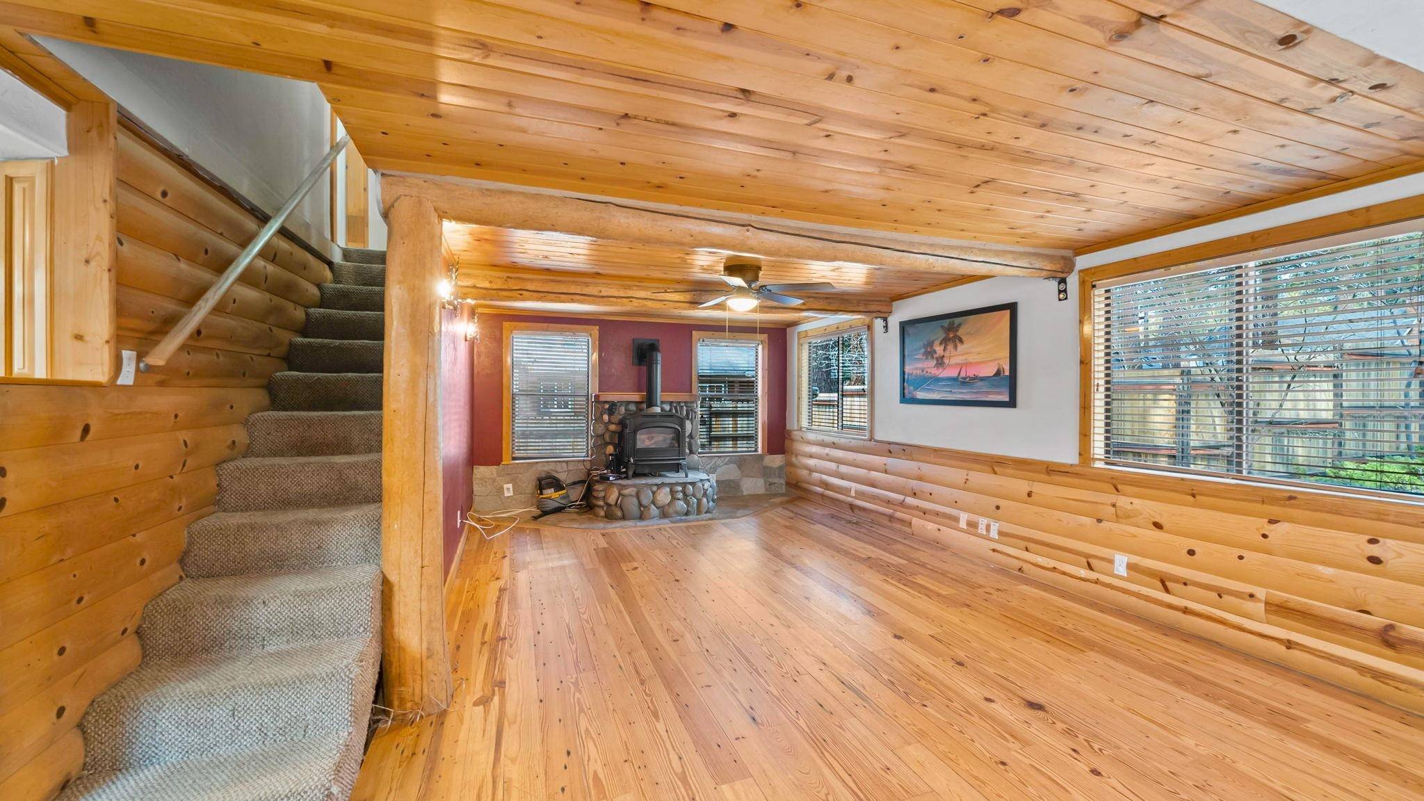 Kings Beach, CA 96143,8672 Dolly Varden Avenue