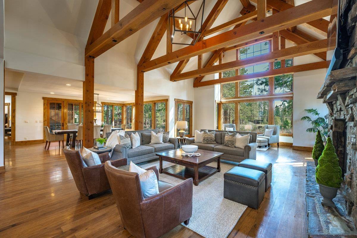 Truckee, CA 96161,13299 Fairway Drive