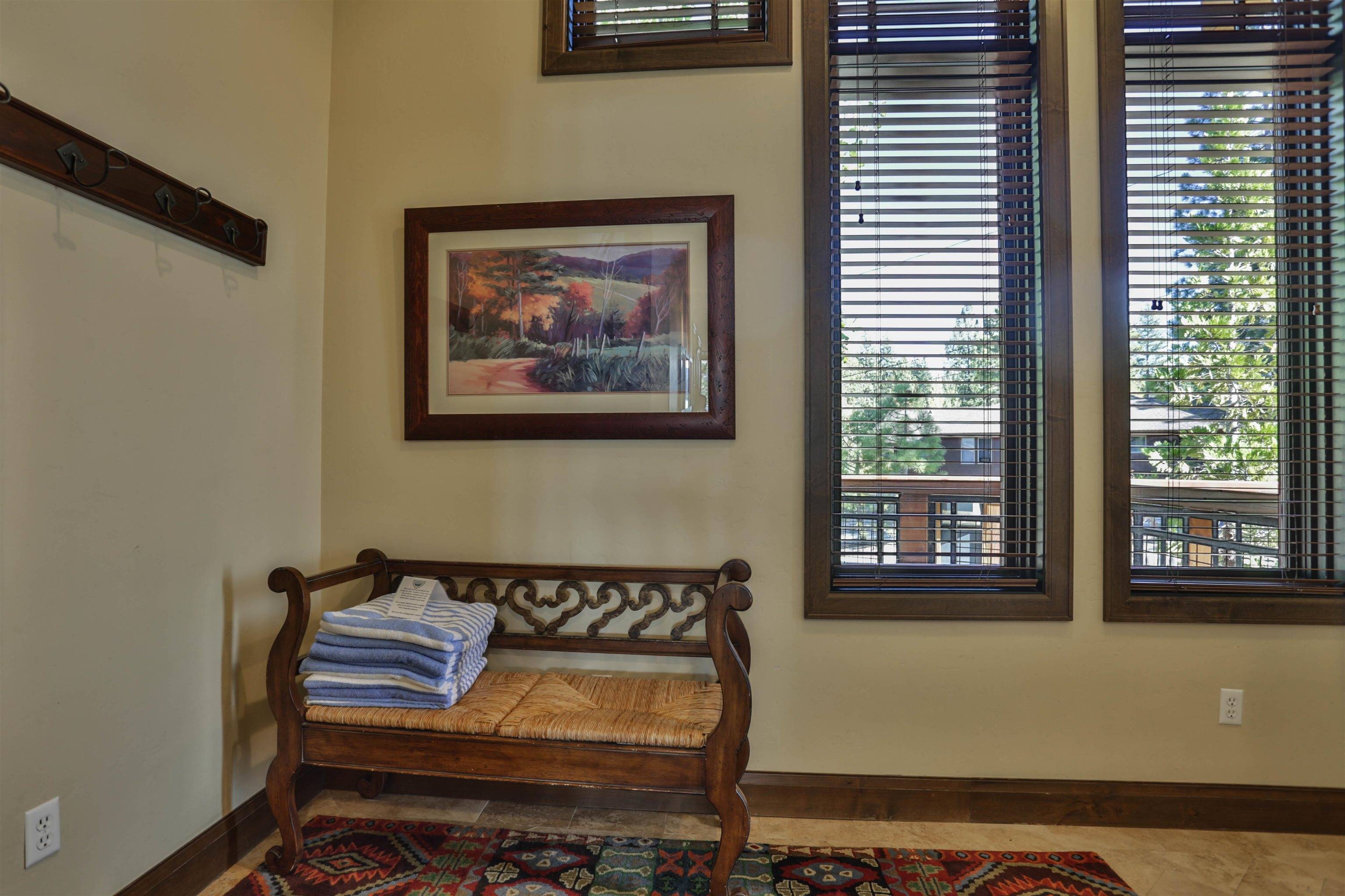 Tahoe Vista, CA 96148,6750 North Lake Boulevard #6B