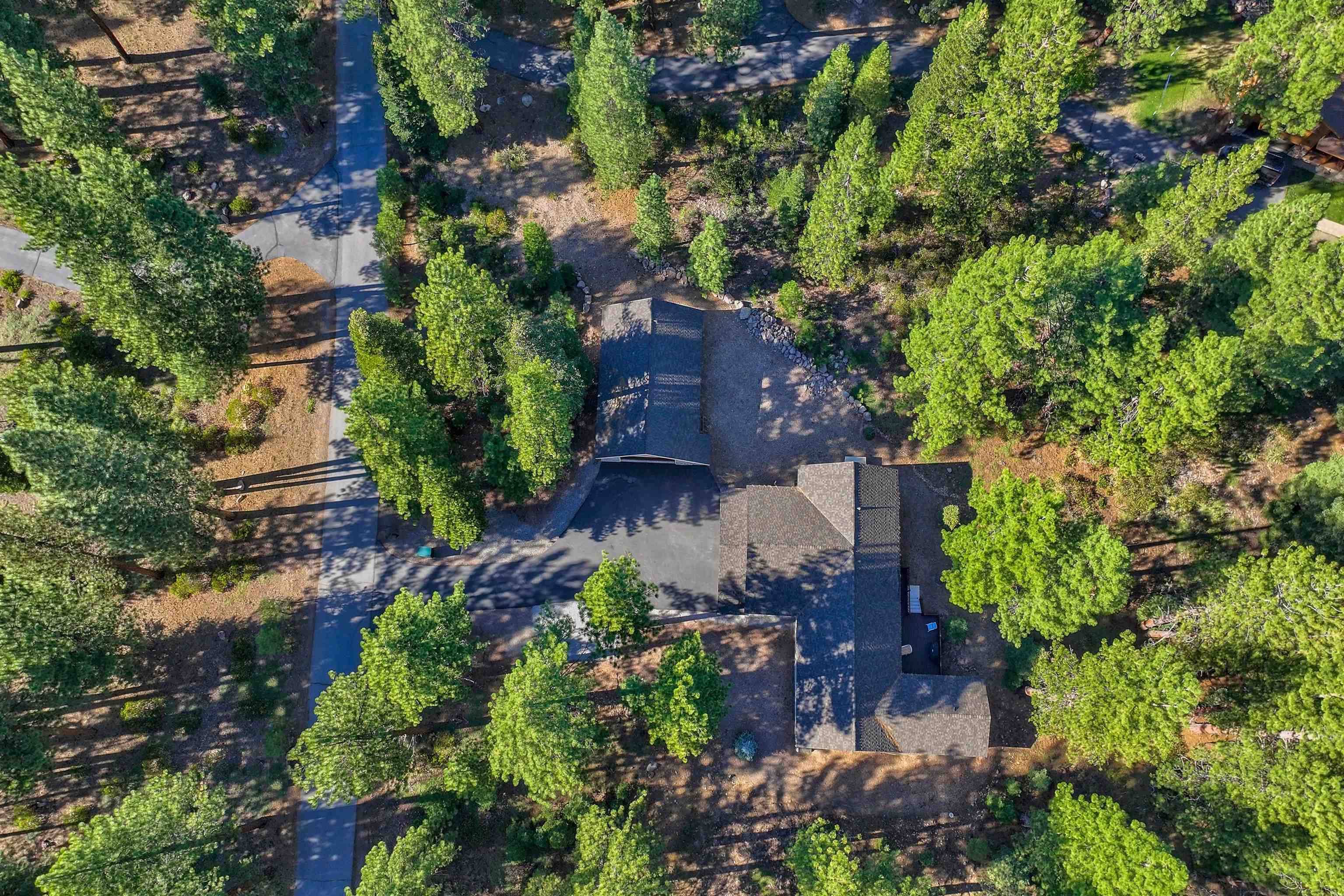 Truckee, CA 96161,10847 Royal Crest Drive