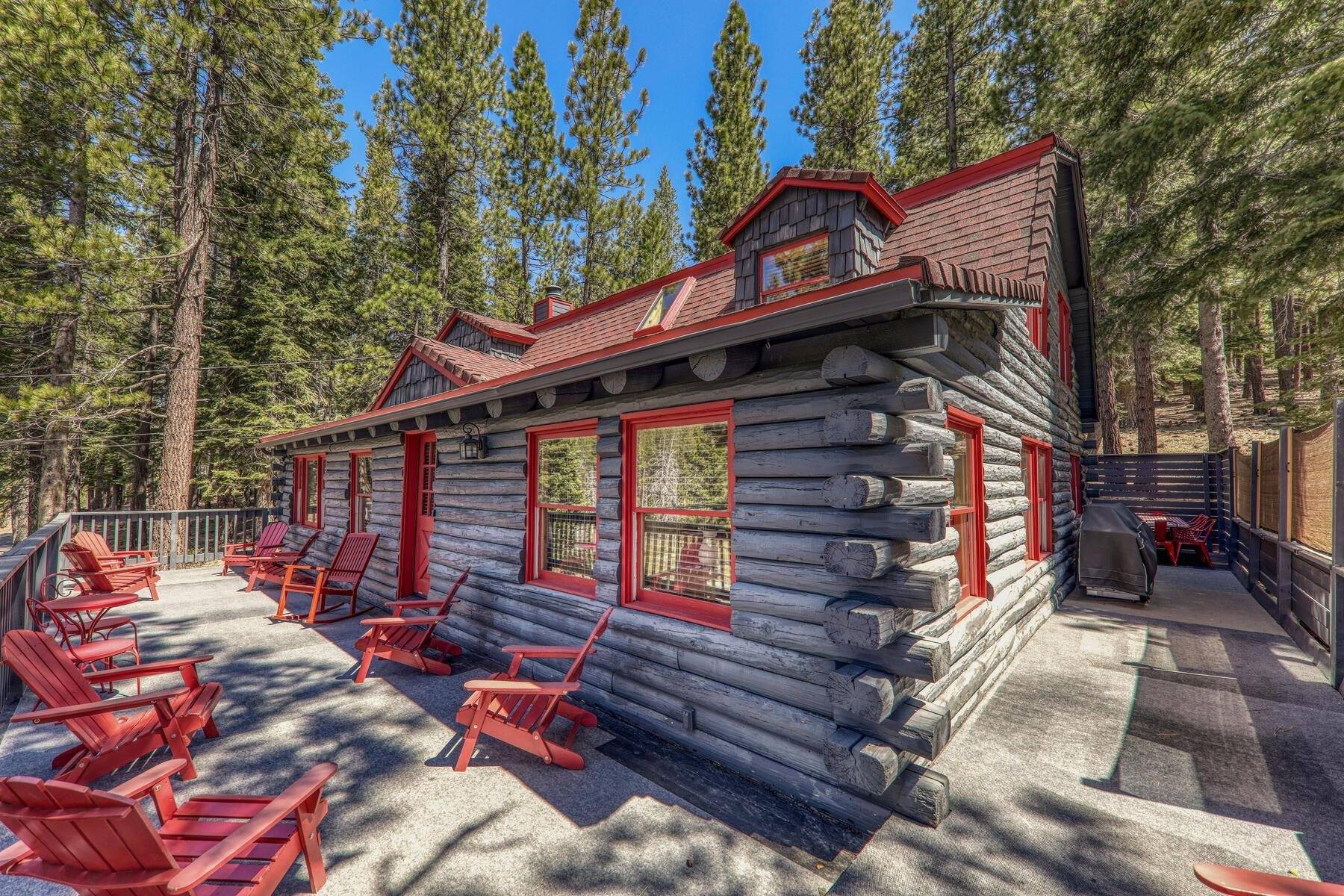 Truckee, CA 96161,12103 Northwoods Boulevard