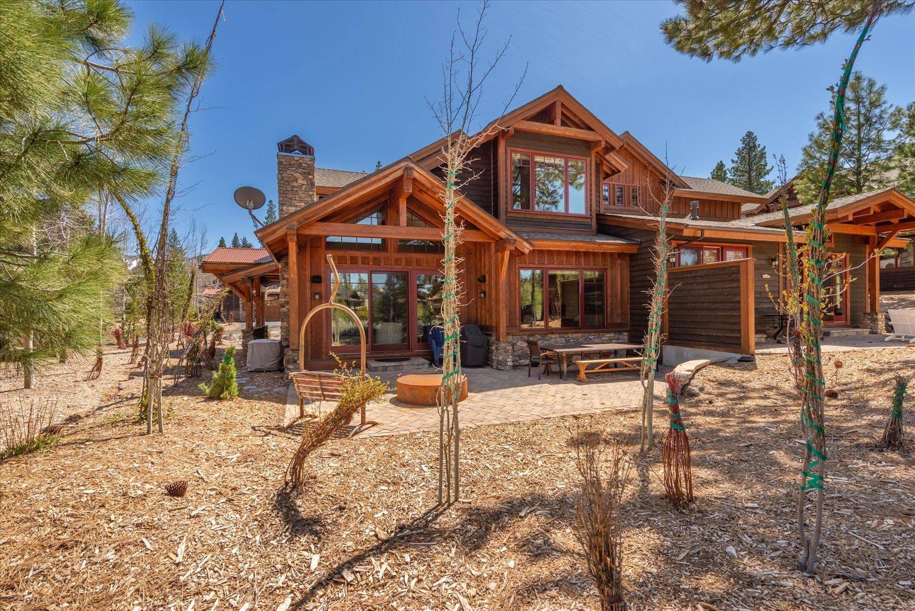 Truckee, CA 96161,10232 Valmont Trail