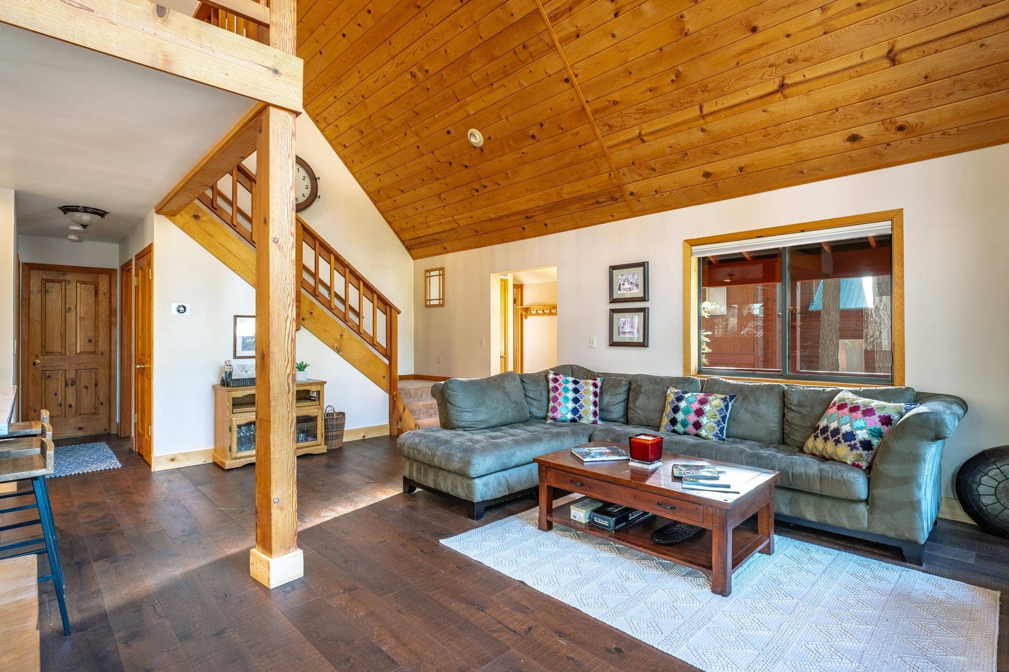 Truckee, CA 96161,14569 Tyrol Road