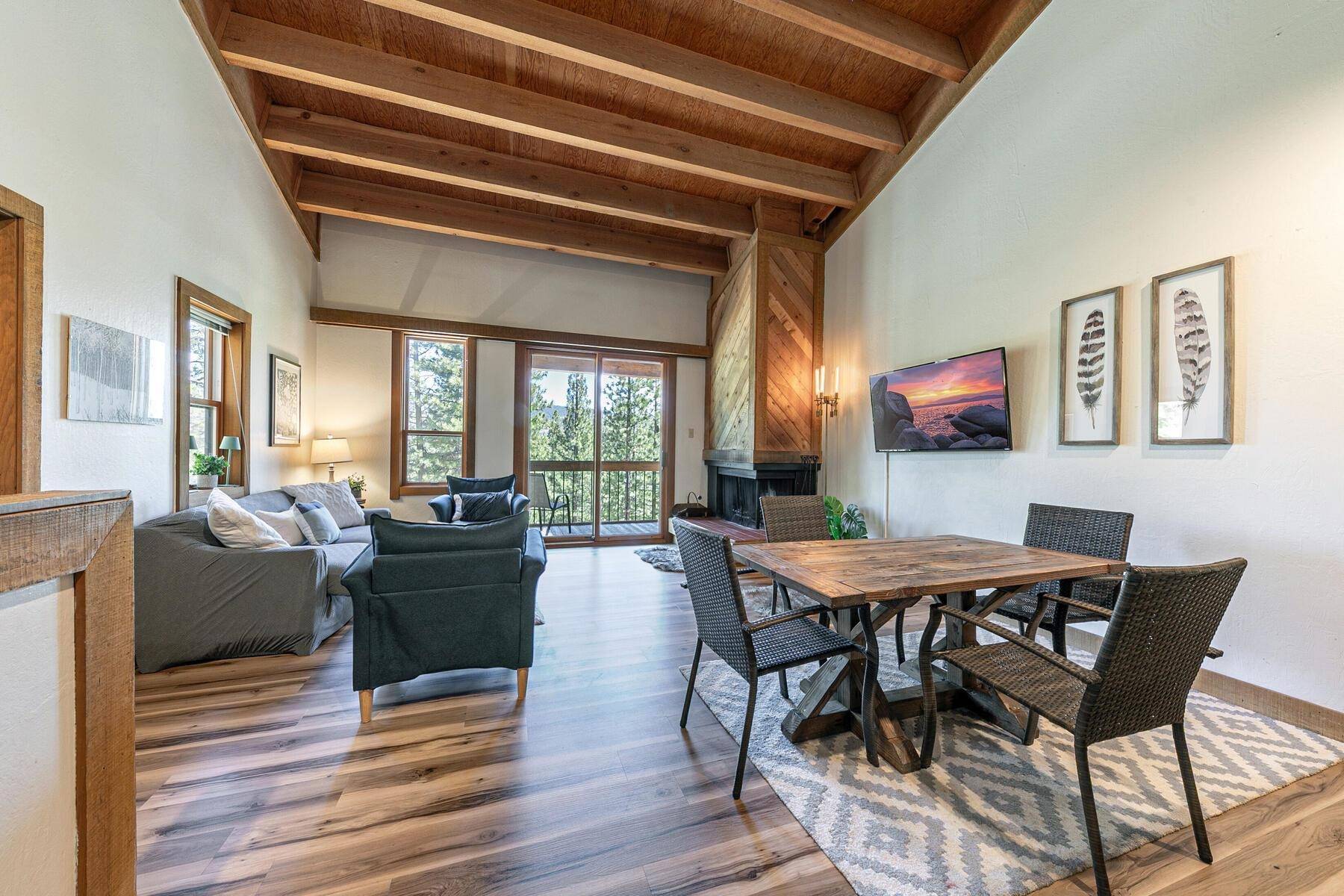 Truckee, CA 96161,5107 Gold Bend
