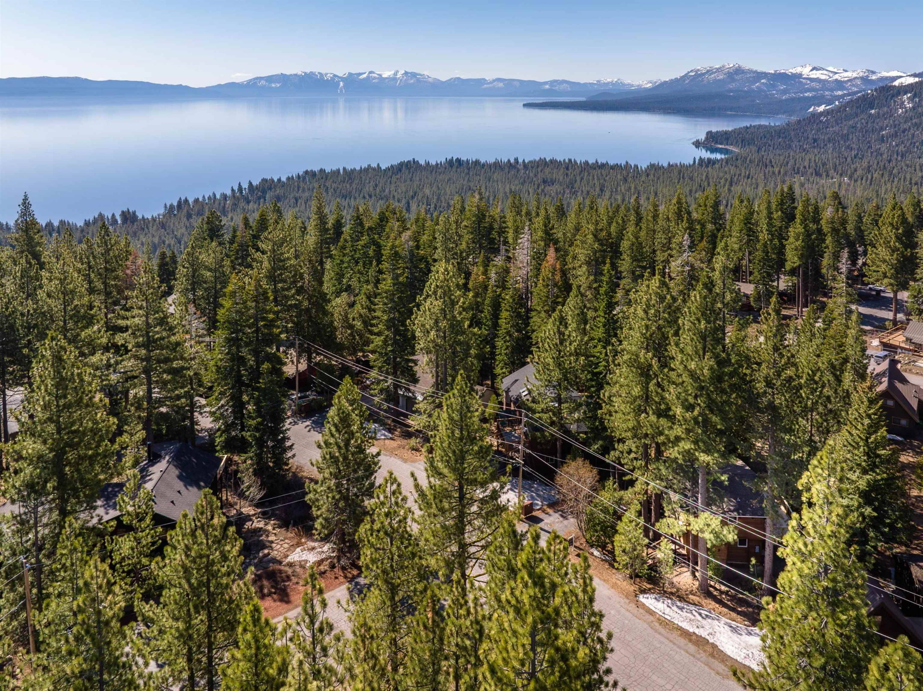 Tahoe City, CA 96145-0000,125 Timber Drive
