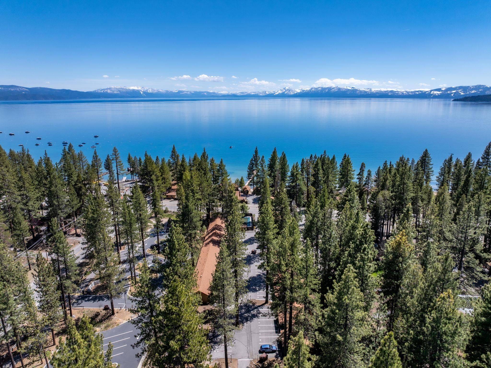 Tahoe Vista, CA 96148,6943 North Lake Boulevard #35