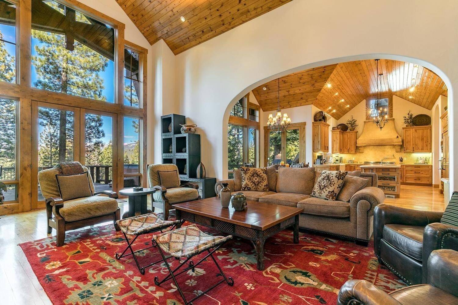 Truckee, CA 96161,2203 Silver Fox Court #New Year's Week