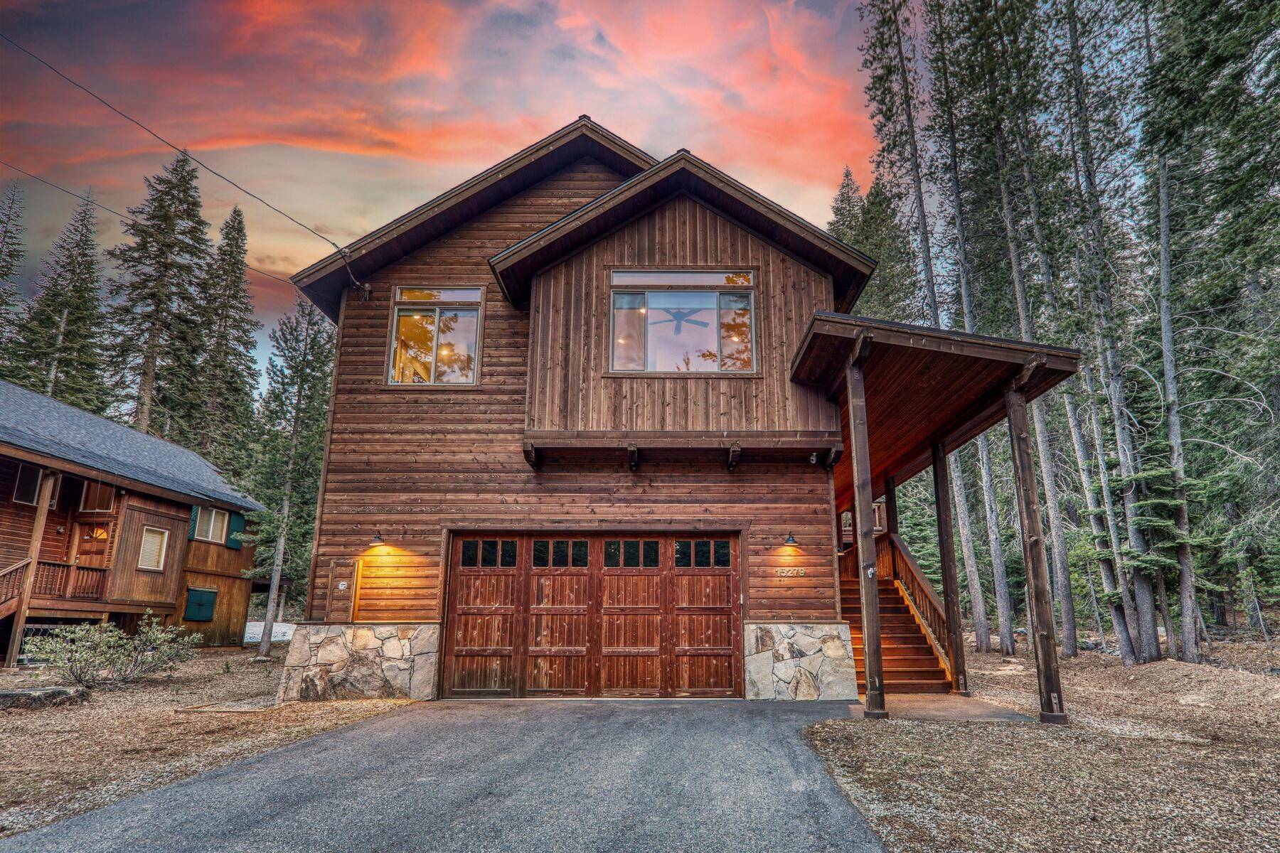 Truckee, CA 96161,15279 Northwoods Boulevard