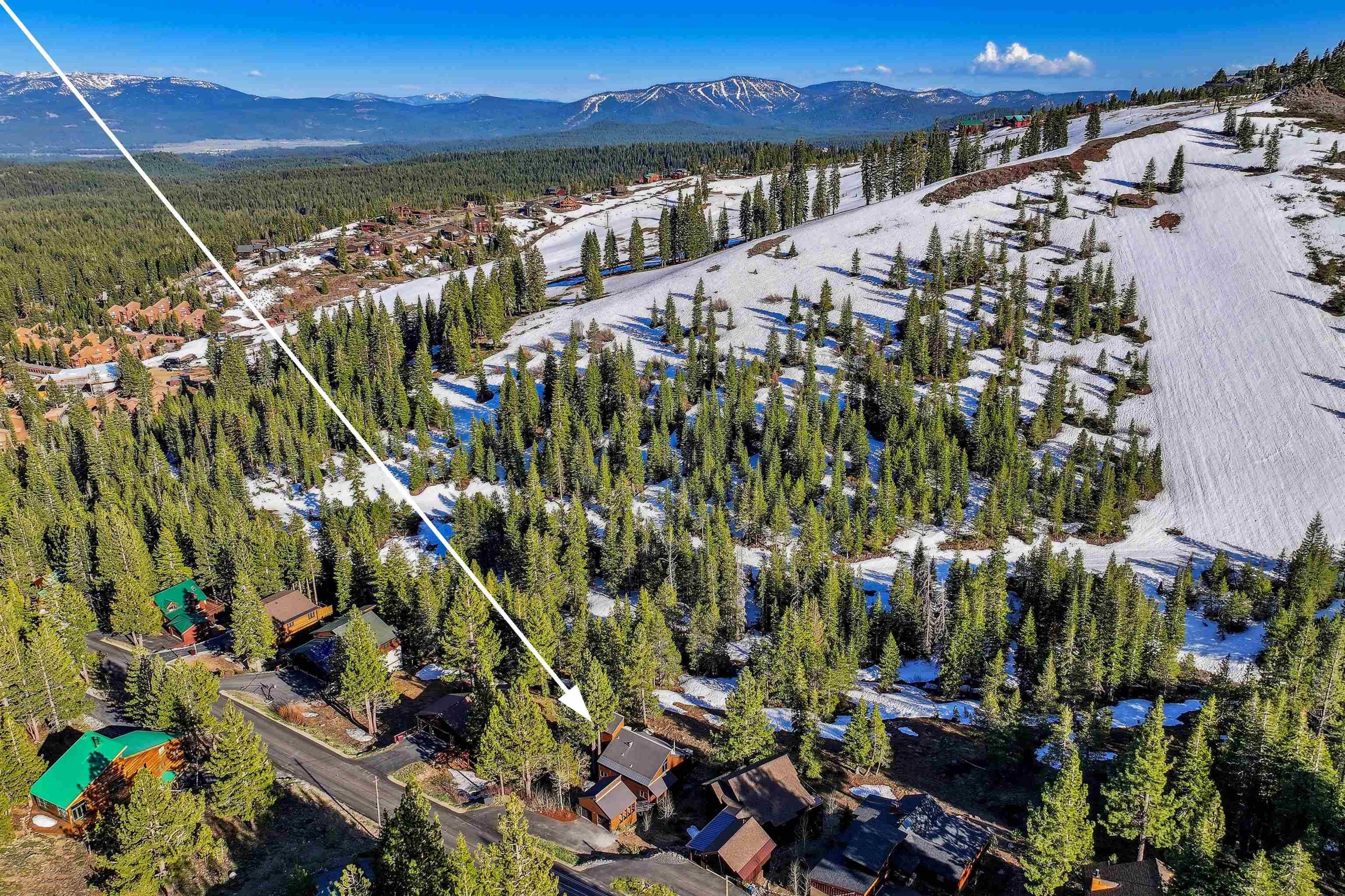 Truckee, CA 96161,16189 Skislope Way