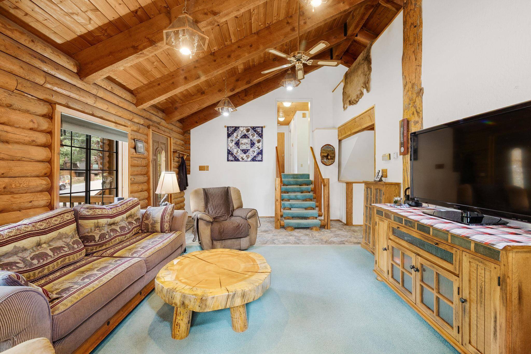 Truckee, CA 96161,15039 Donnington Lane