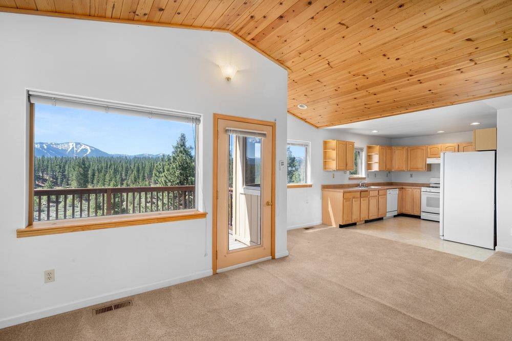 Truckee, CA 96161,12071 Highland Avenue