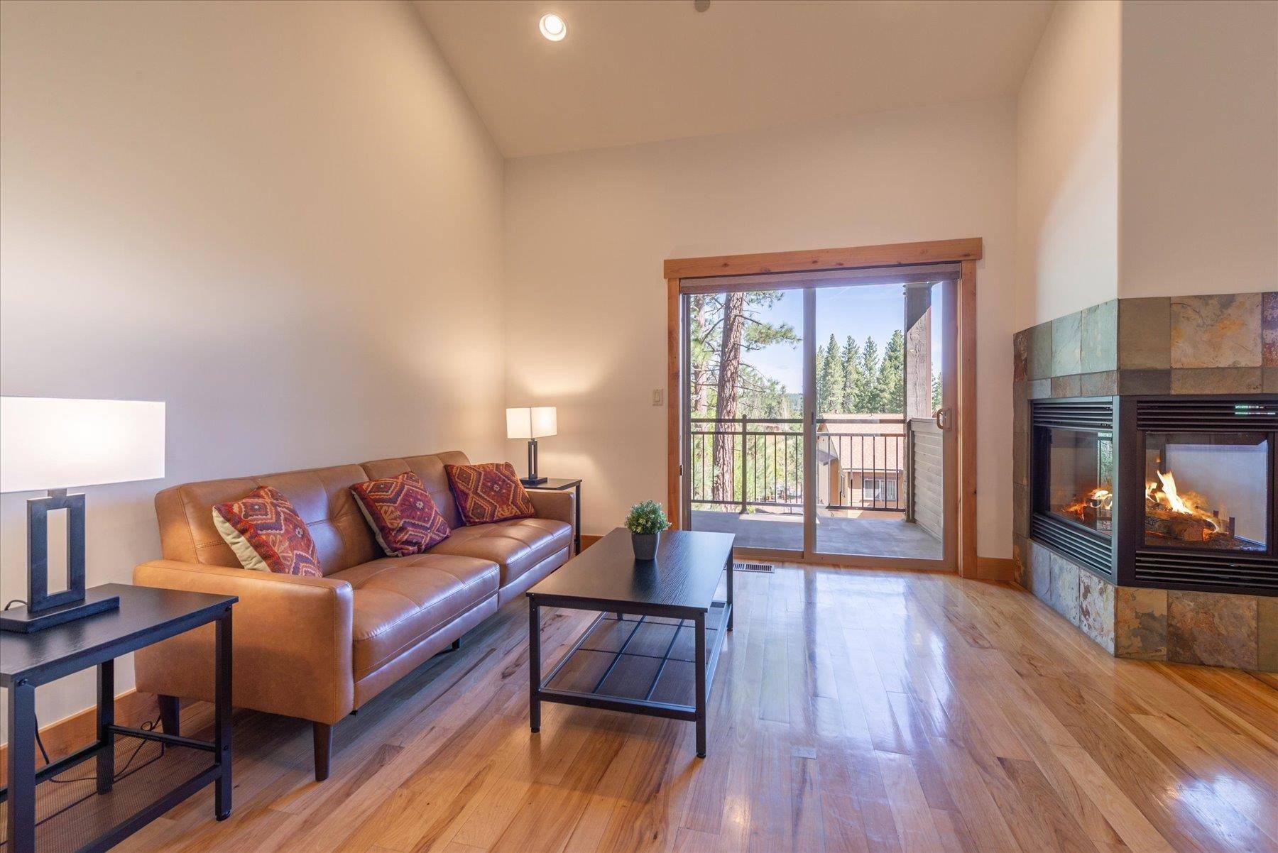Truckee, CA 96161,10277 Palisades Drive #2