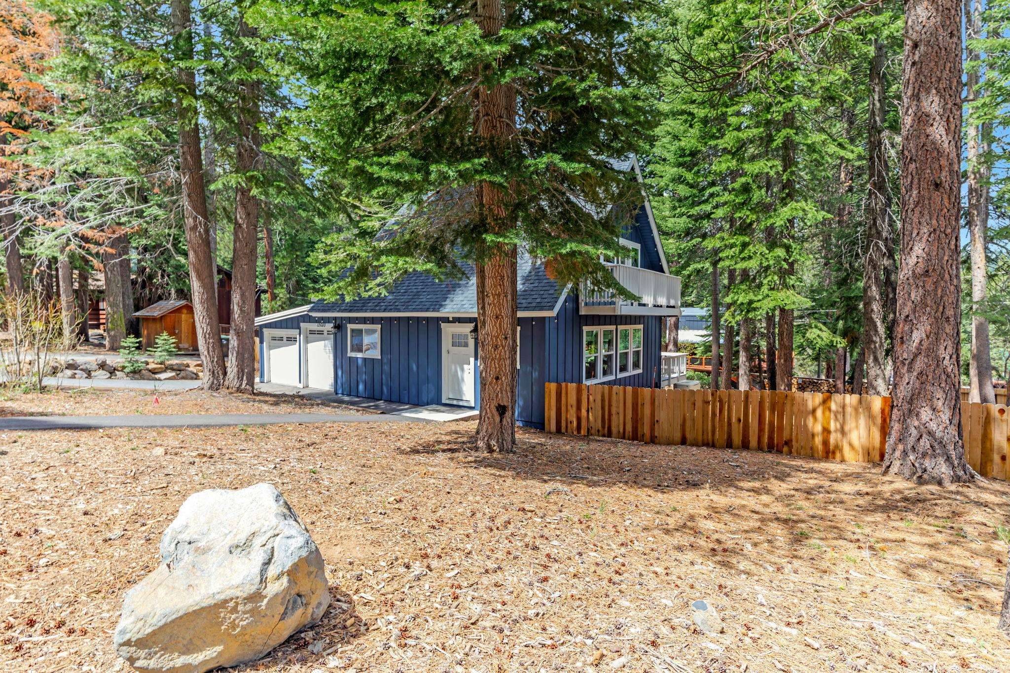 Truckee, CA 96161,12680 Madrone Lane
