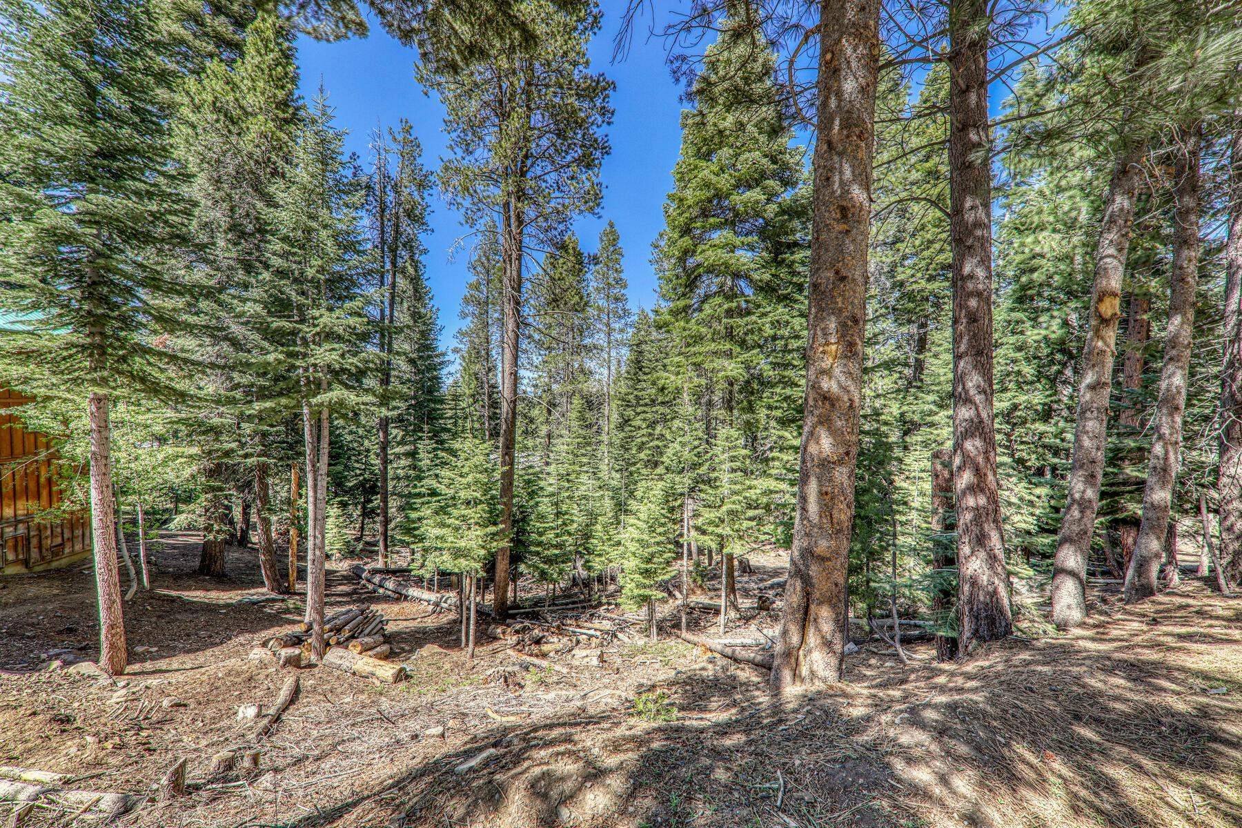 Truckee, CA 96161-0000,10902 Laurelwood Drive