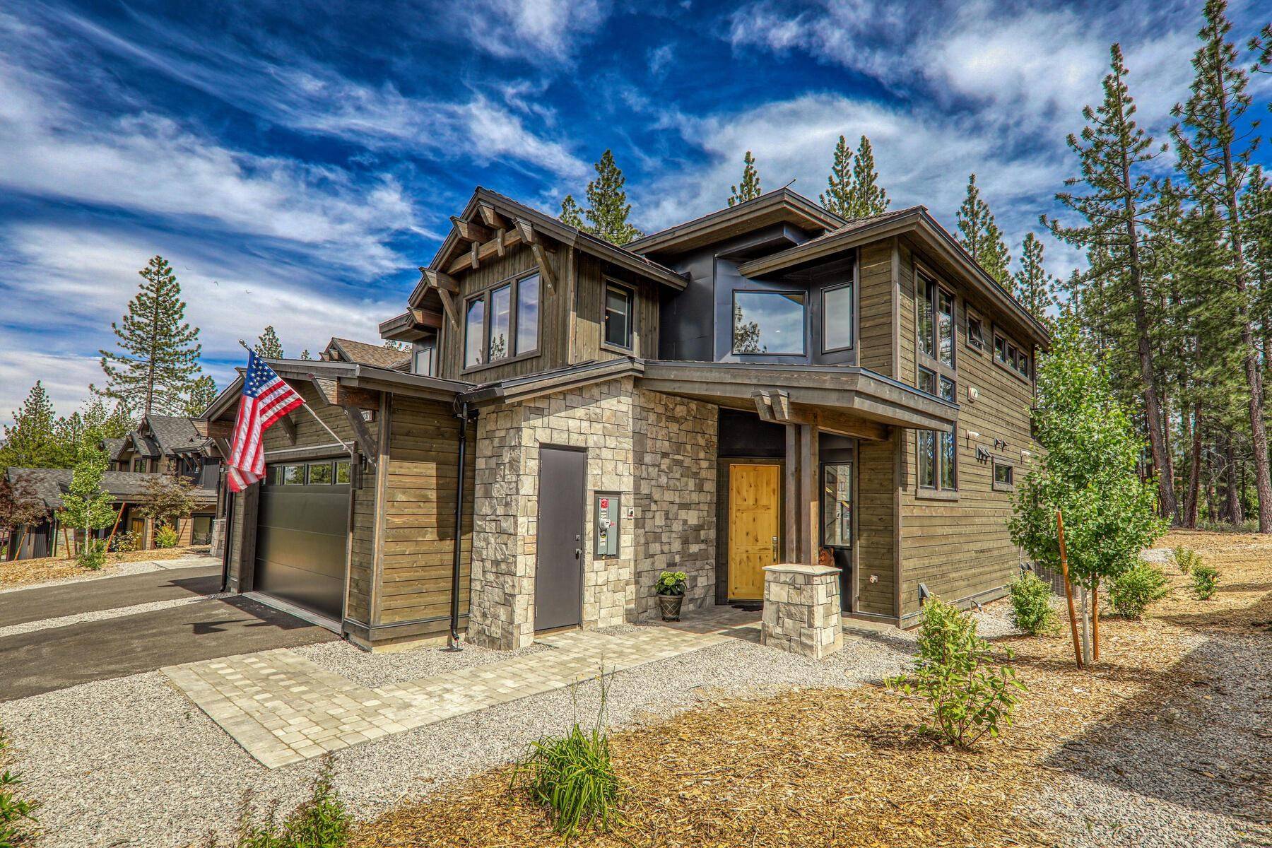 Truckee, CA 96161,10232 Modane Place
