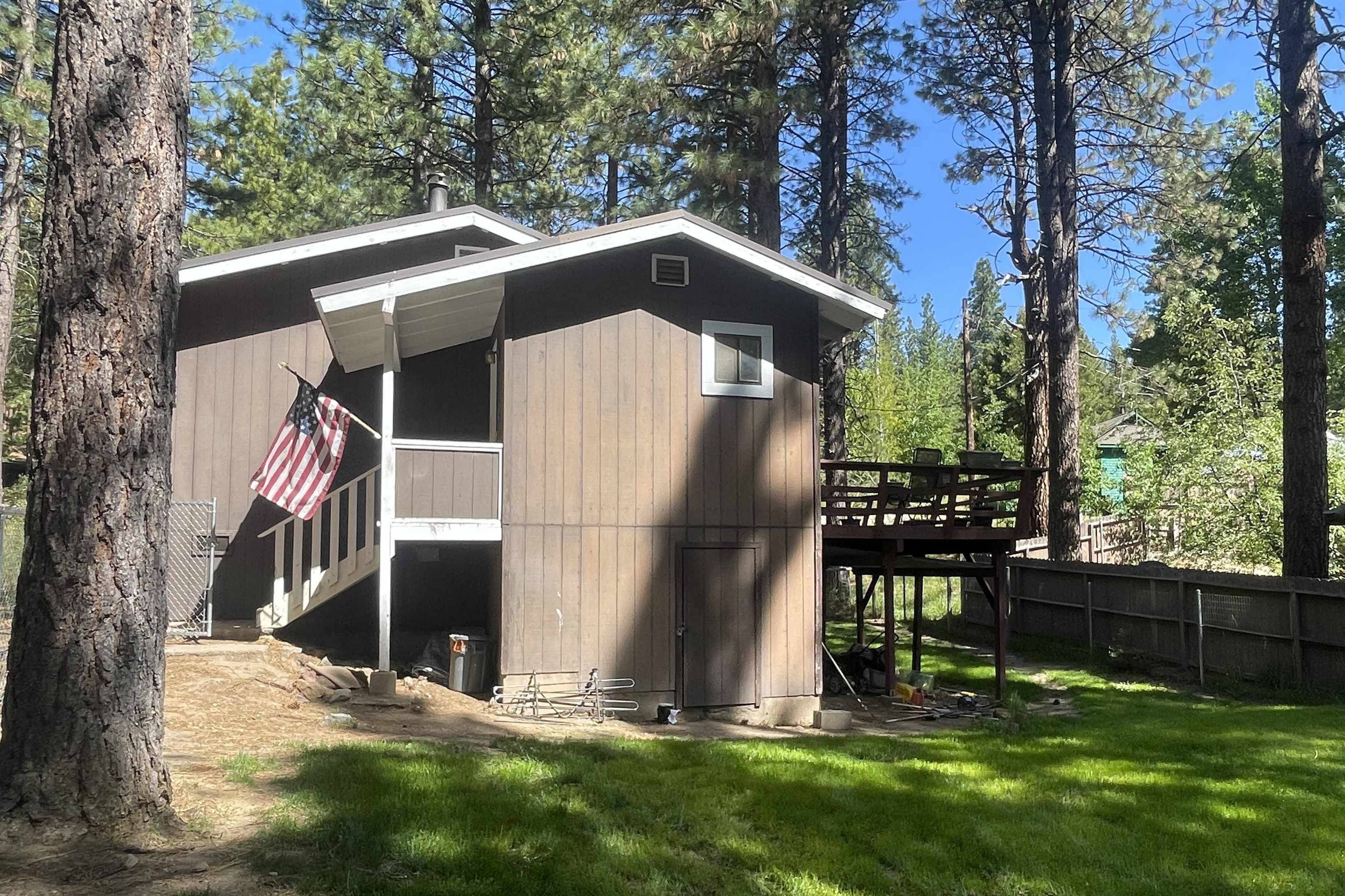Calpine, CA 96124-0000,302 Mountain View Road
