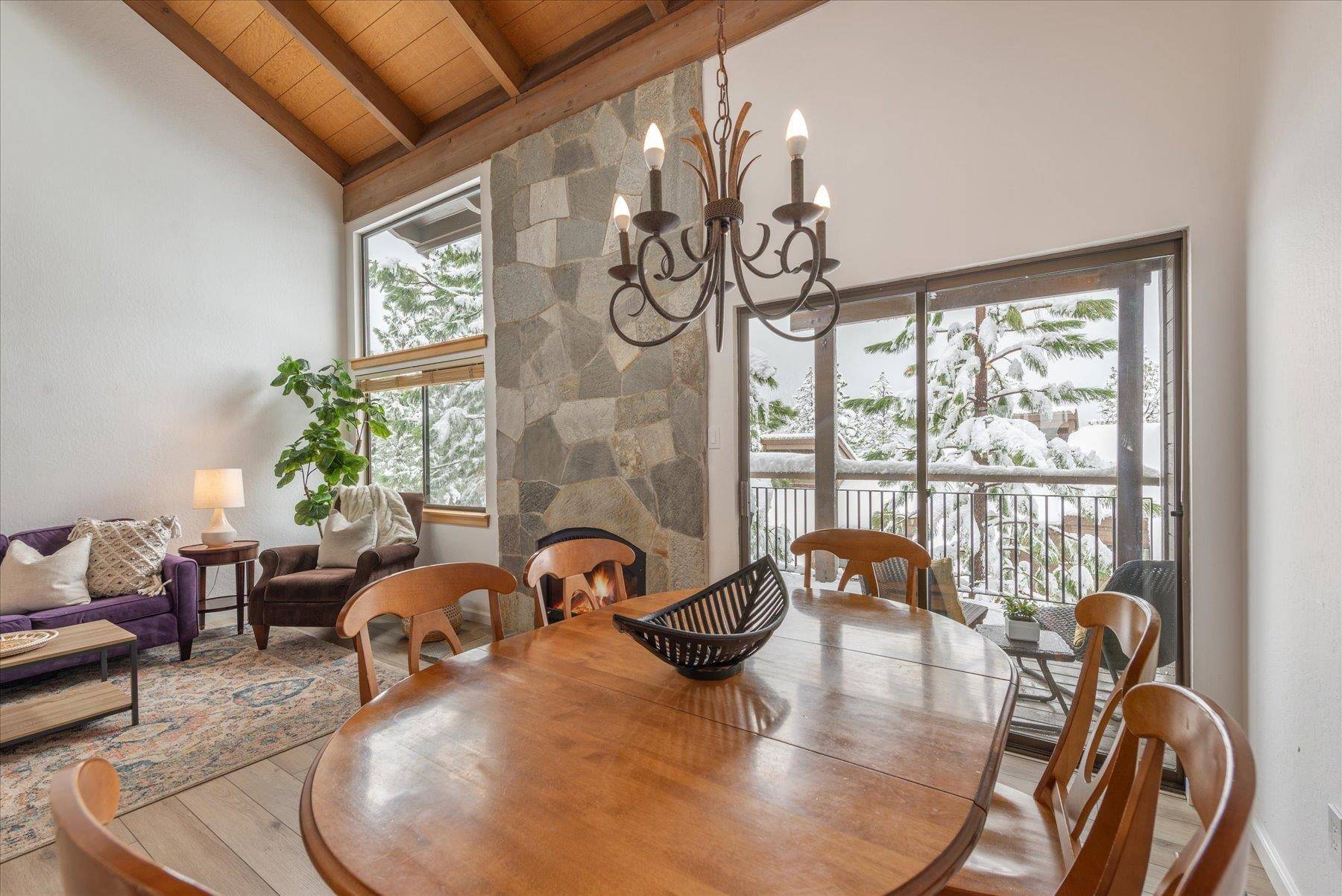 Truckee, CA 96161,6070 Rocky Point Circle