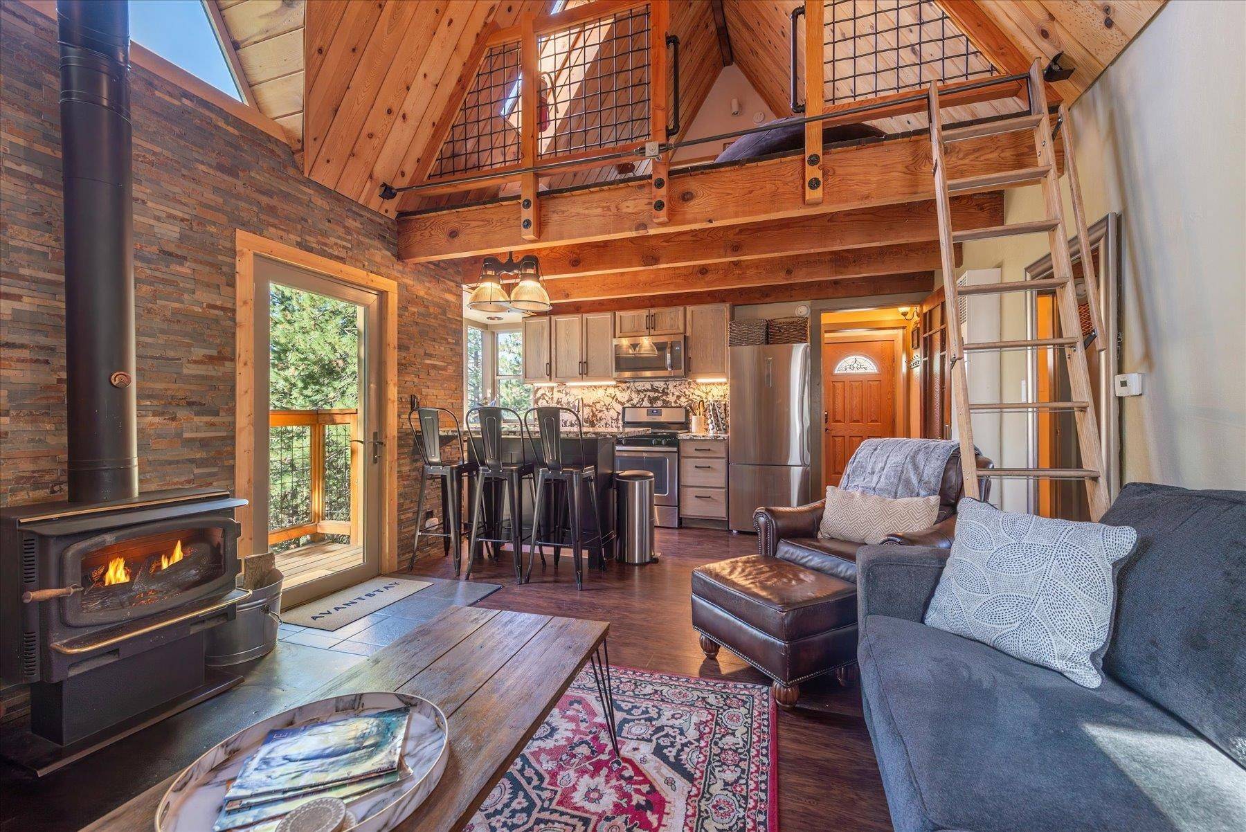 Truckee, CA 96161,12541 Sierra Drive