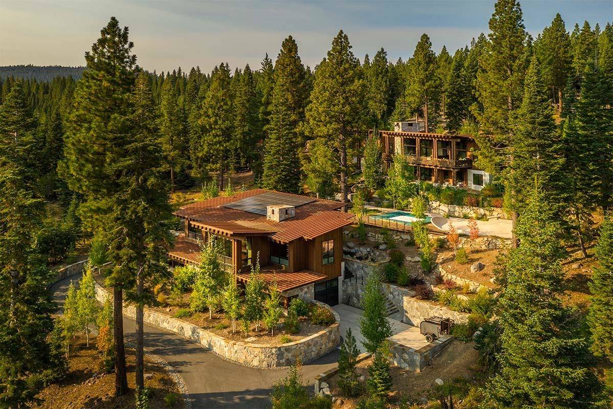 Truckee, CA 96161,10976 Olana Drive