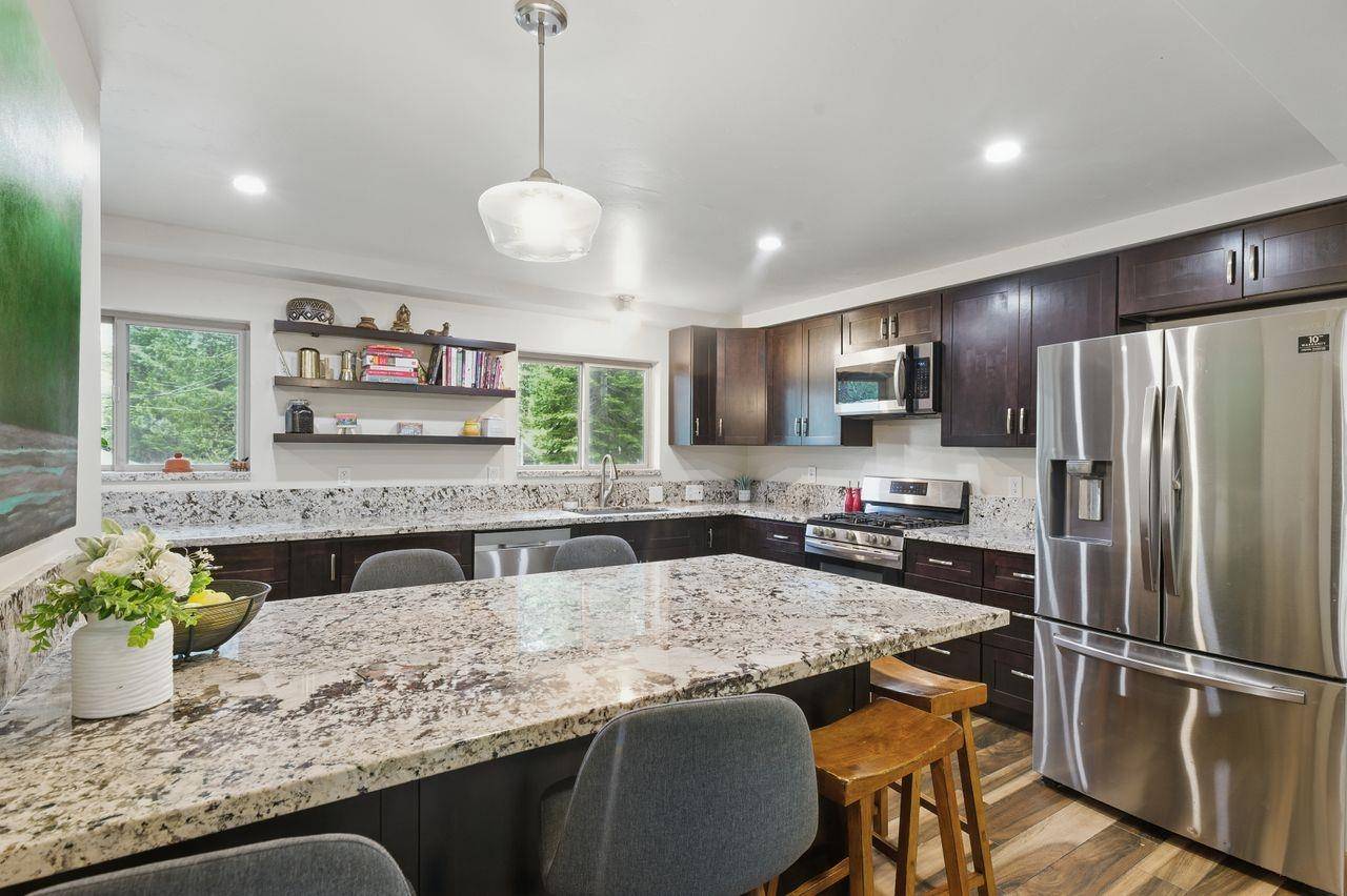Truckee, CA 96161-7122,14450 Swiss Lane