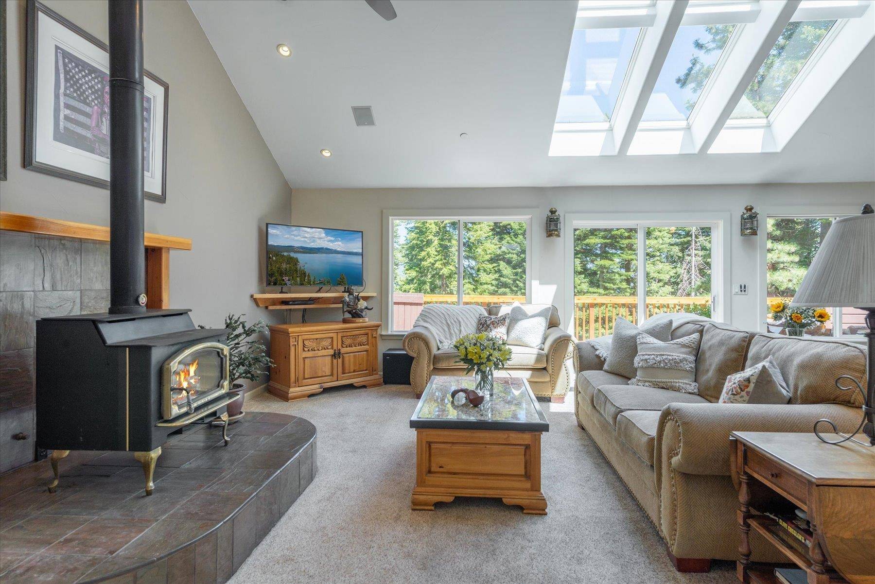 Tahoe Vista, CA 96148,1418 Cheshire Court
