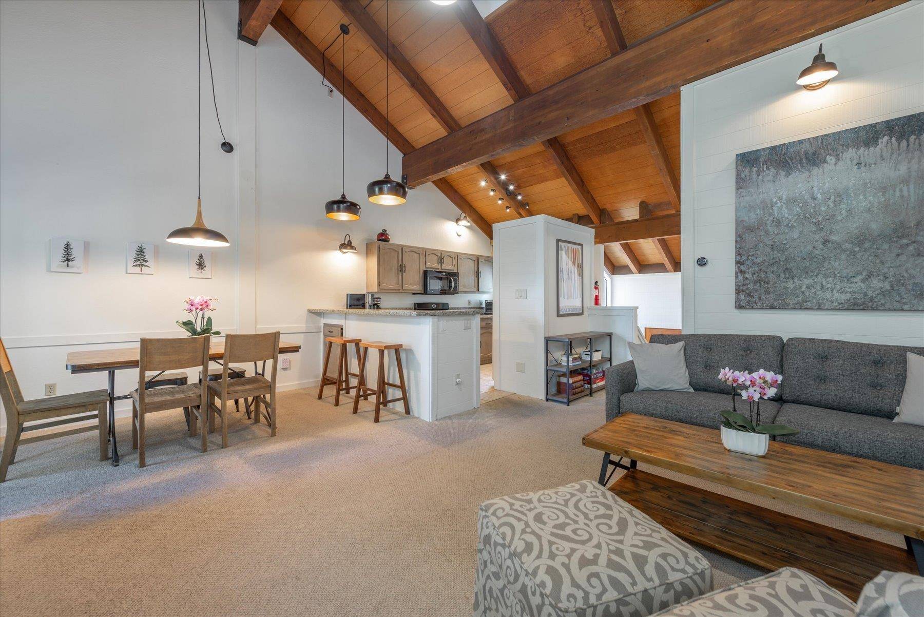 Truckee, CA 96161,6133 Feather Ridge