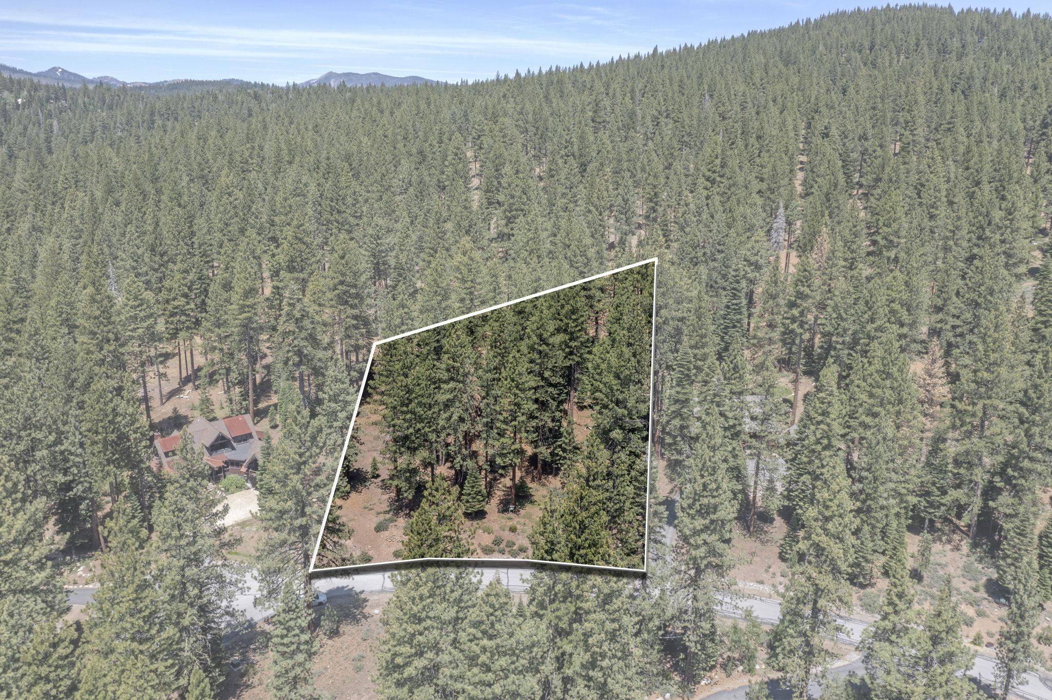 Truckee, CA 96161,12708 Granite Drive
