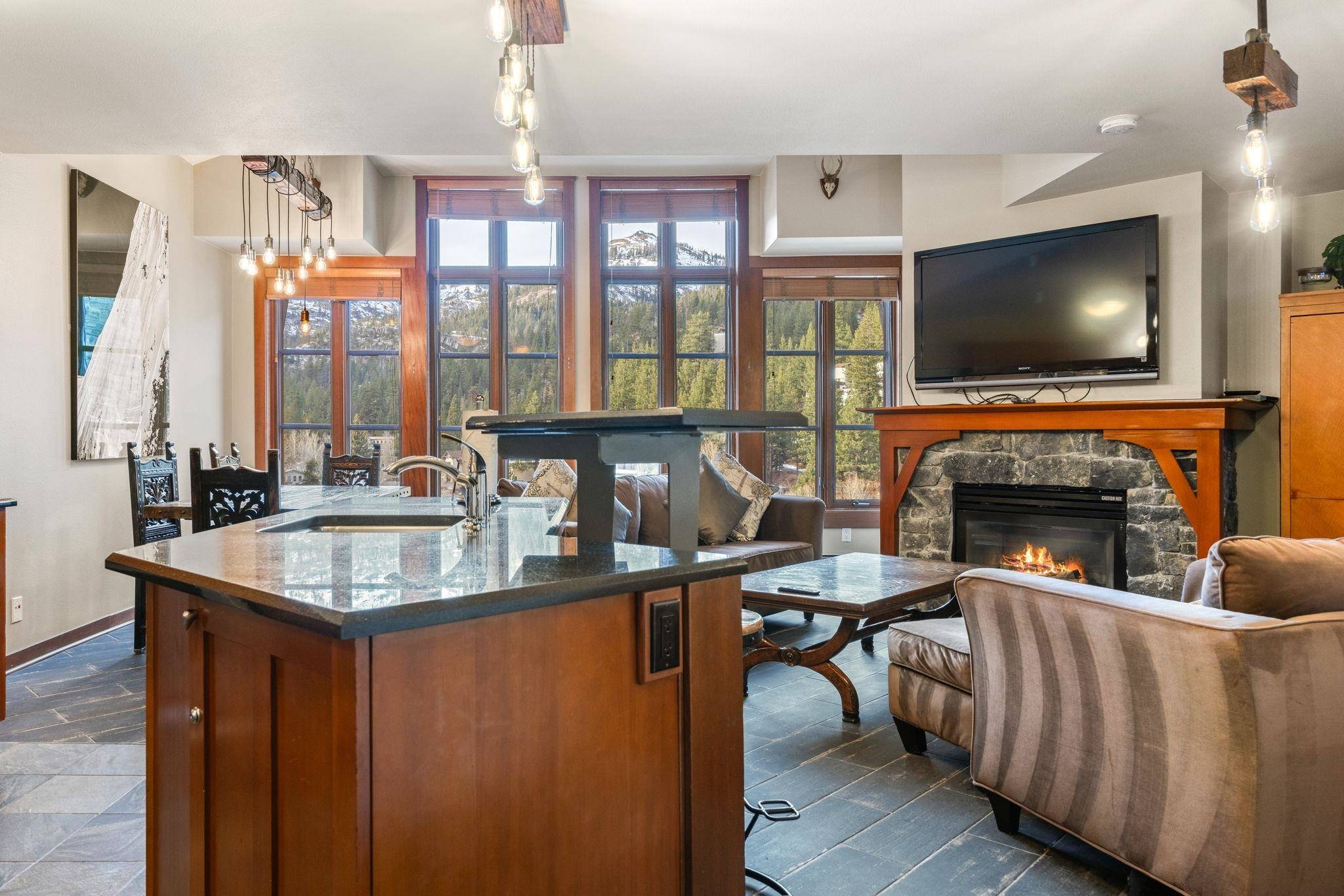Olympic Valley, CA 96146,1850 Village South Road #417 (4-417)