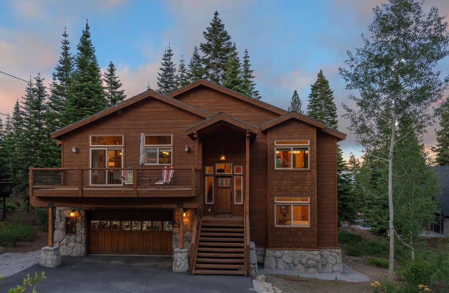 Truckee, CA 96161,14221 Skislope Way