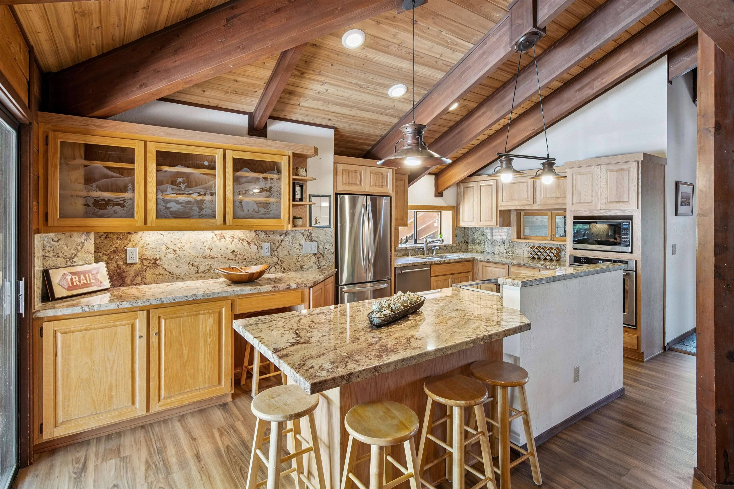 Truckee, CA 96161,11049 Sitzmark Way