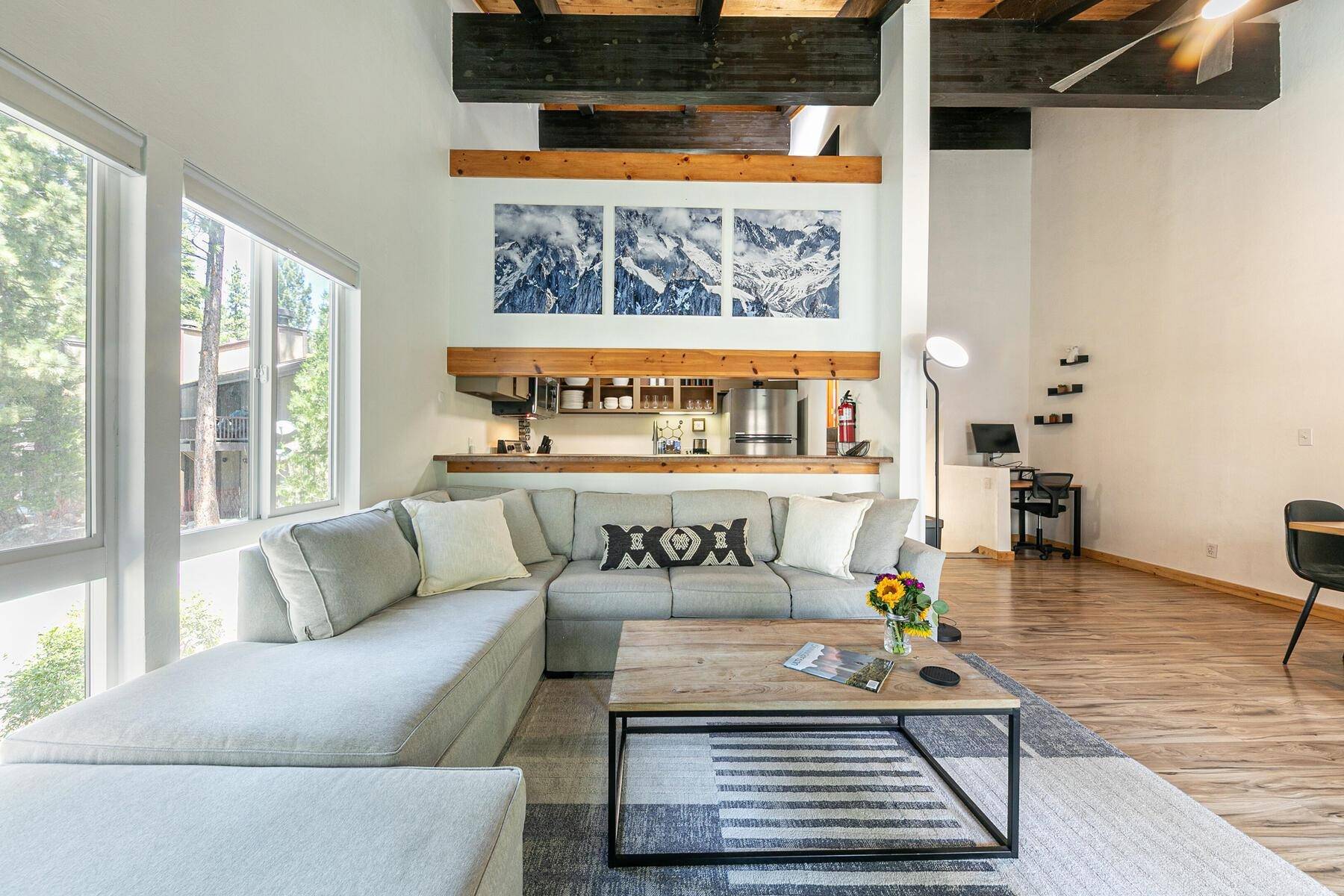 Tahoe City, CA 96145,3115 North Lake Boulevard #9
