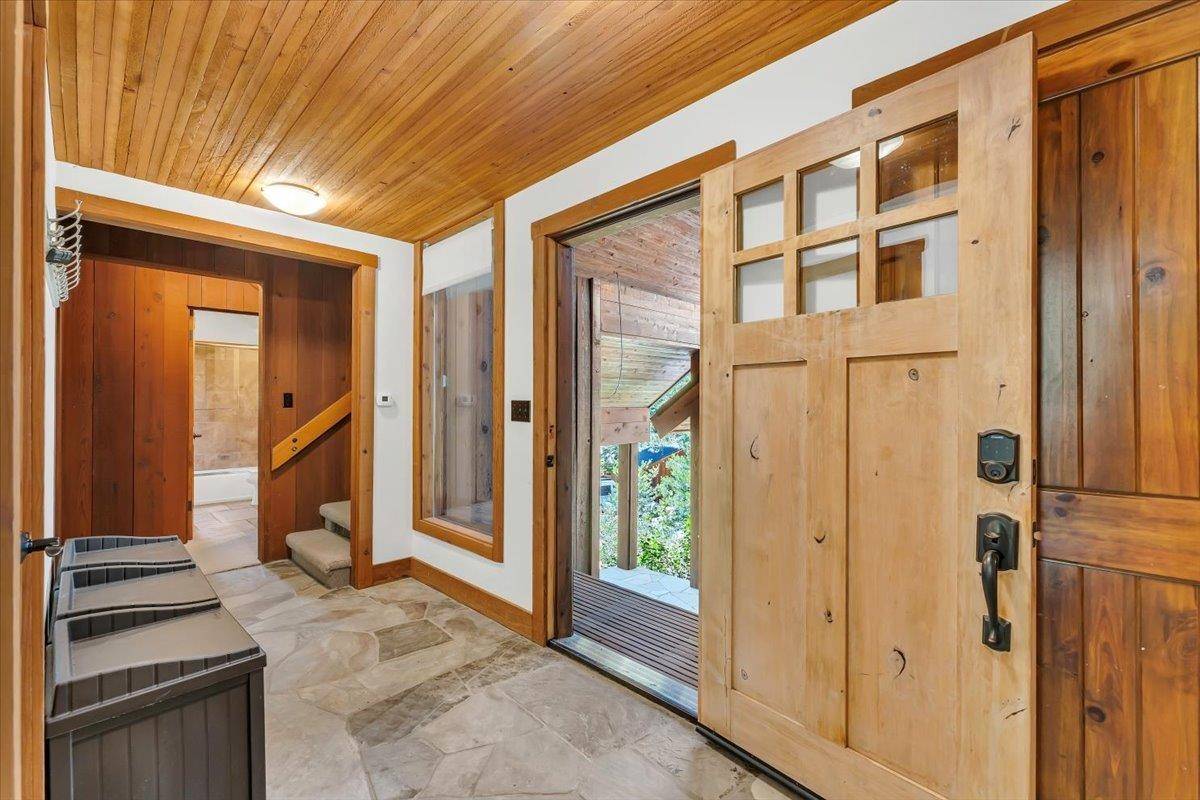 Alpine Meadows, CA 96145-2066,1629 Trapper McNutt Trail