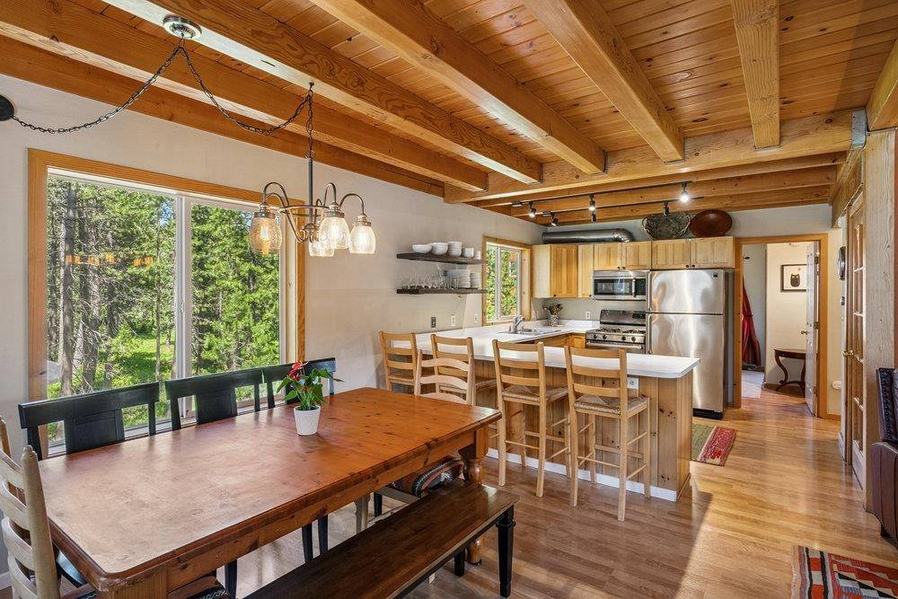 Soda Springs, CA 95728,6218 Alpine Way