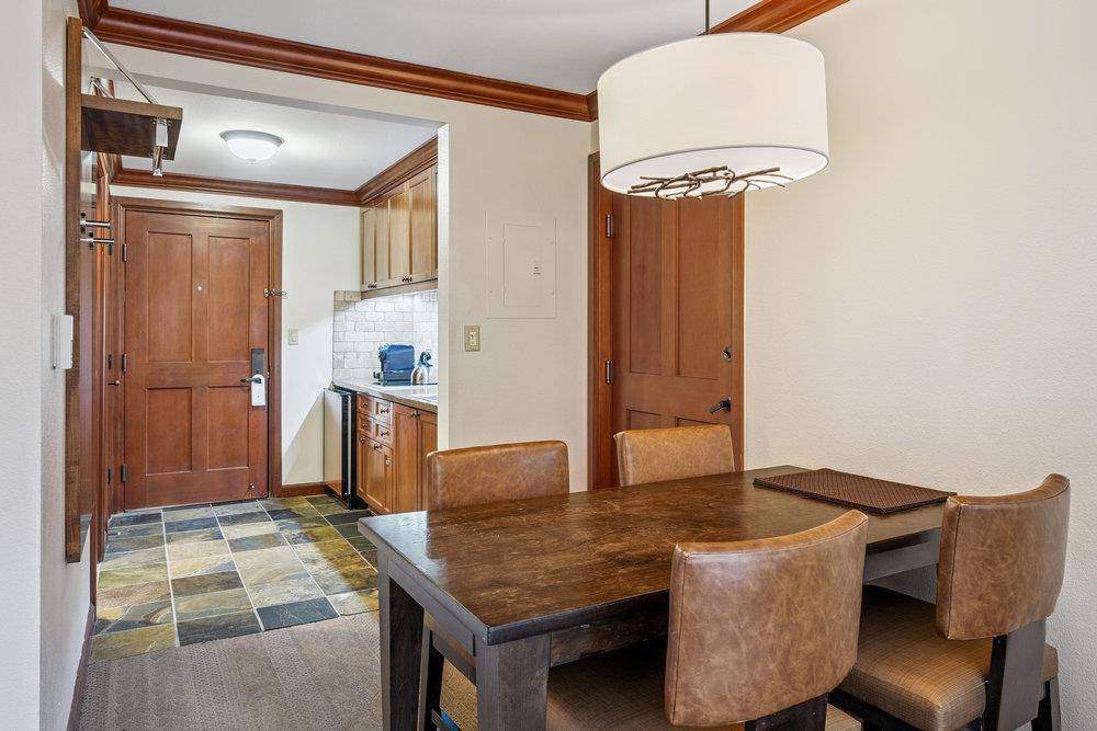 Olympic Valley, CA 96146,400 Resort Road #809 811
