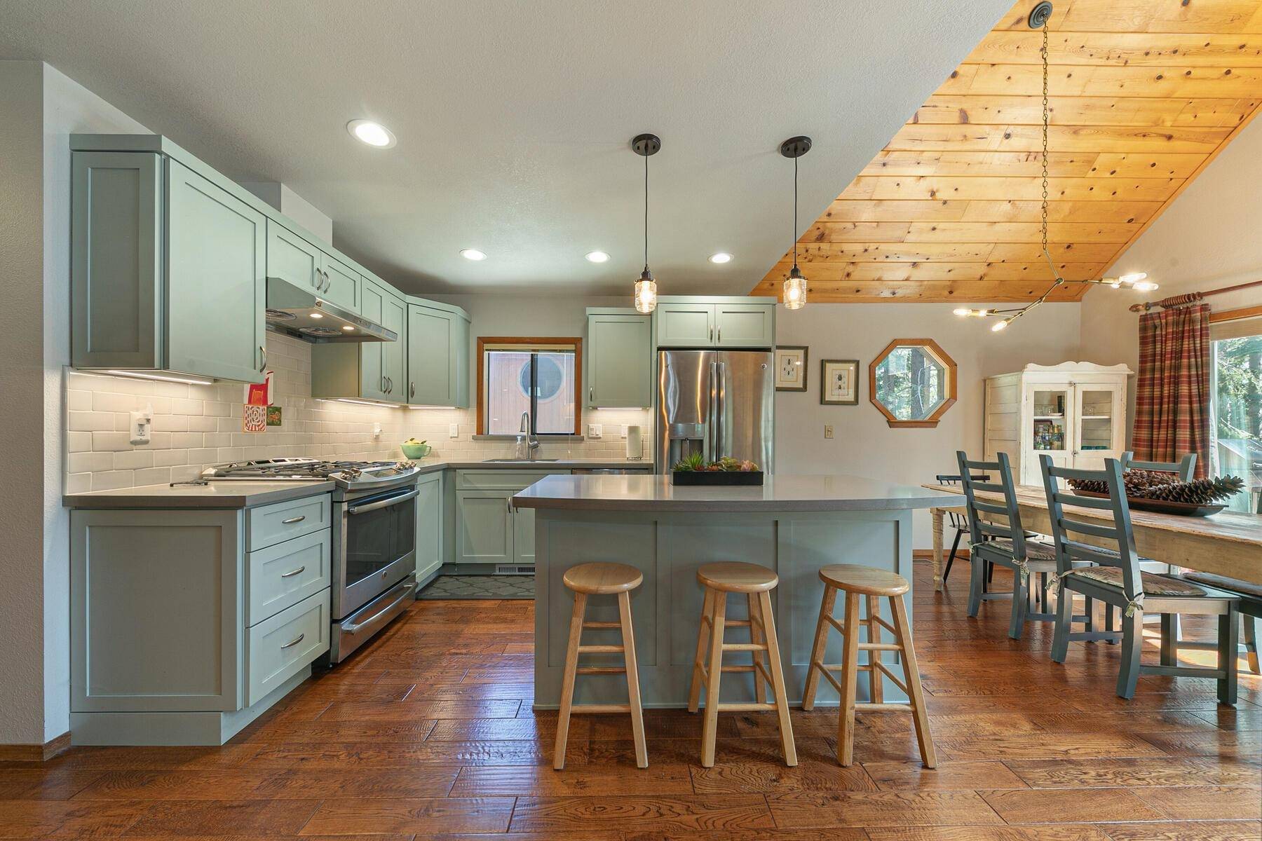 Truckee, CA 96161,13282 Muhlebach Way