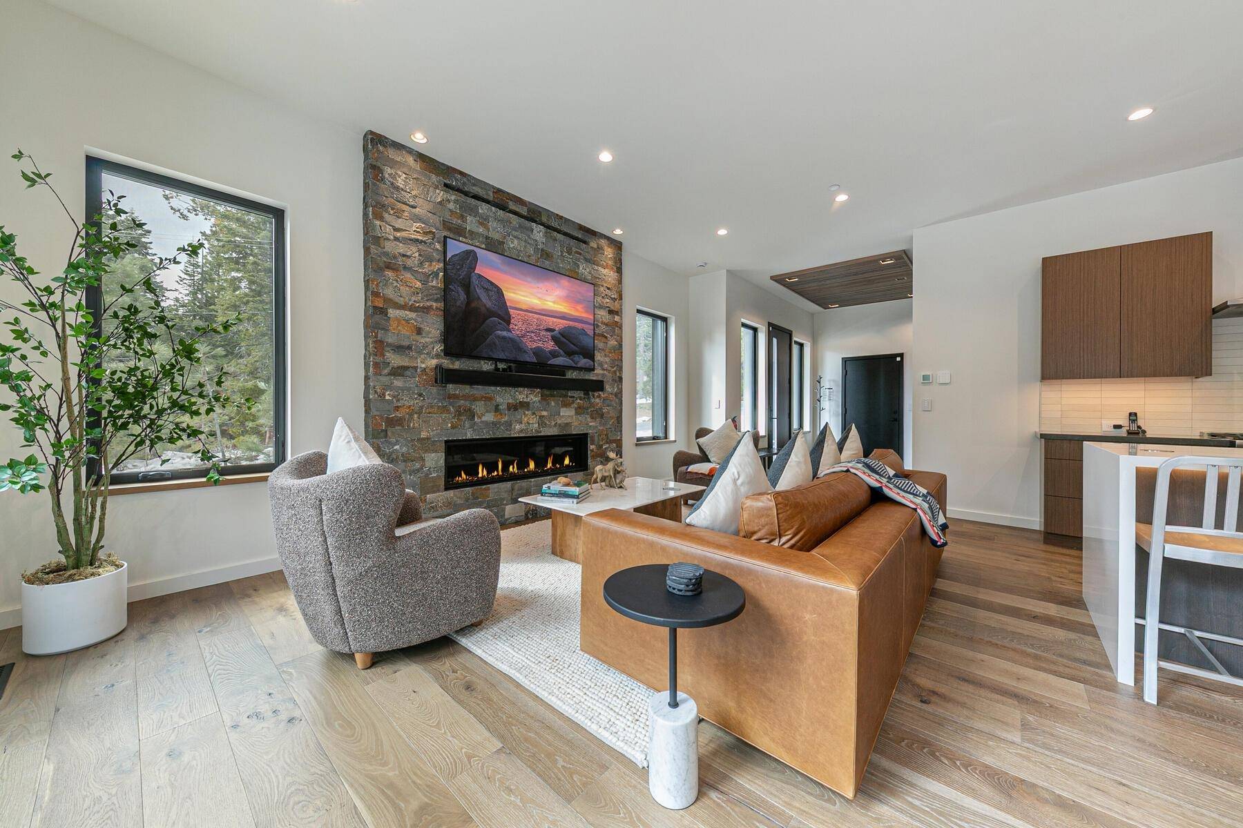 Kings Beach, CA 96143-4251,100 Suffolk Place