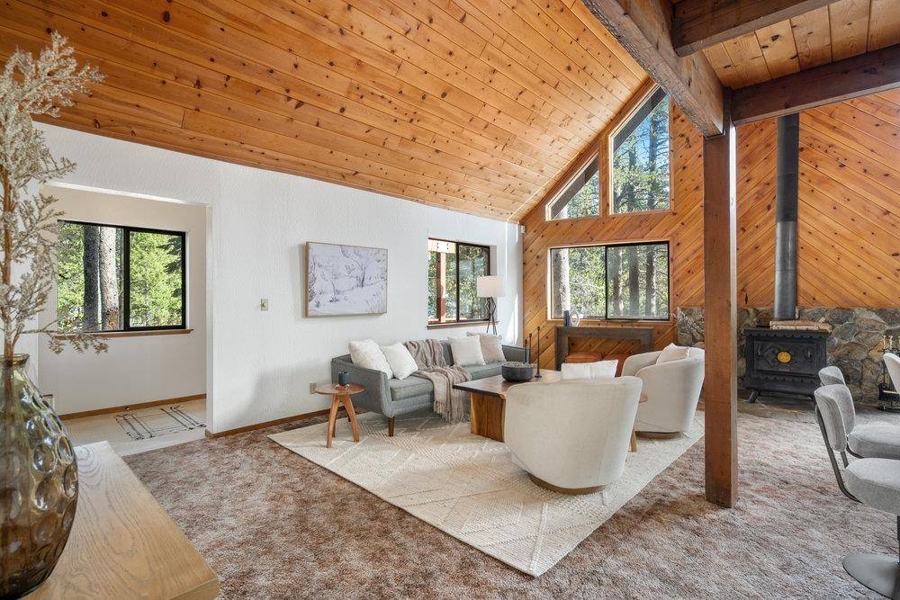 Truckee, CA 96161,11448 Sun Valley Road