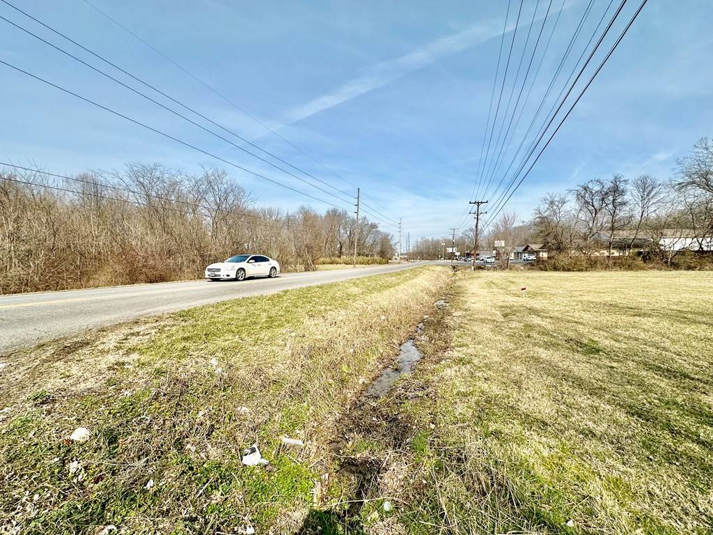 Hopkinsville, KY 42240,612 North Drive