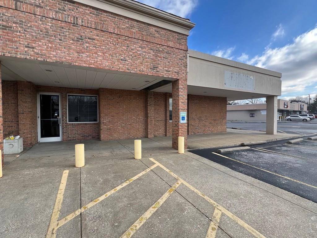 Hopkinsville, KY 42240,1112 7th St