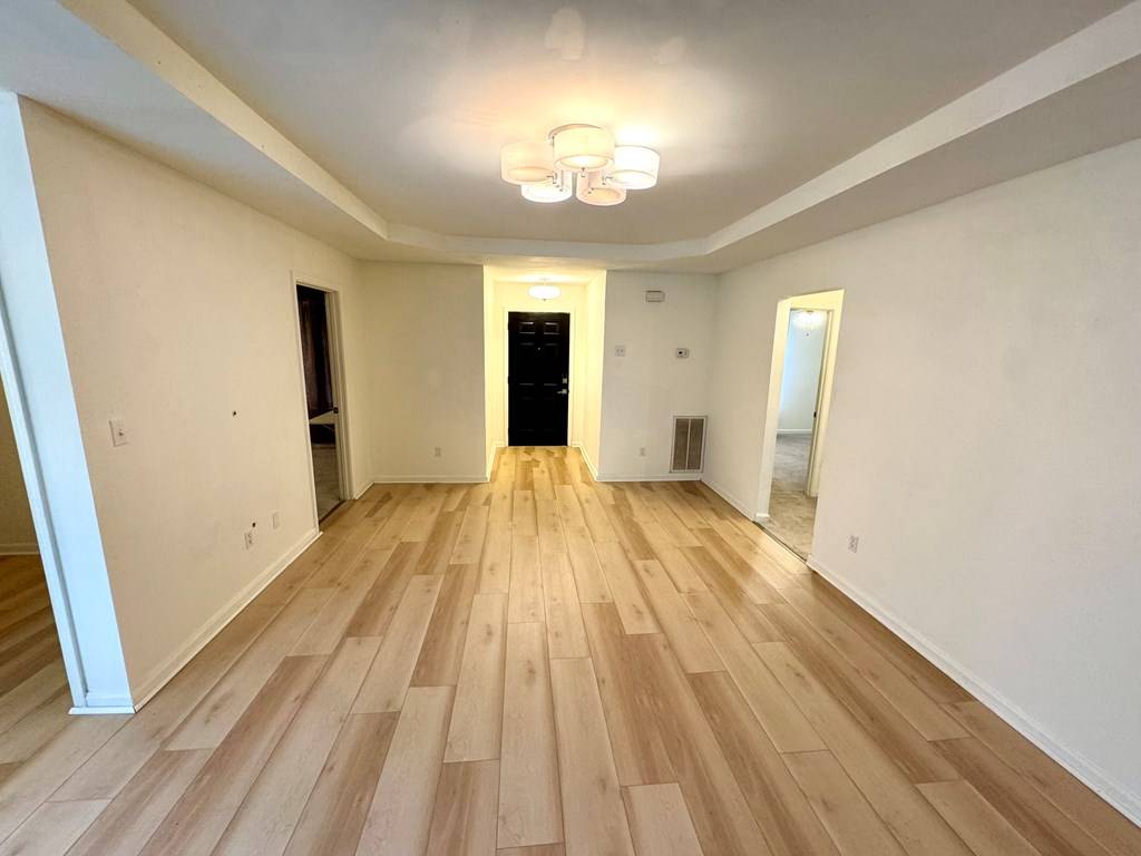 Oak Grove, KY 42262,807 Carbondale