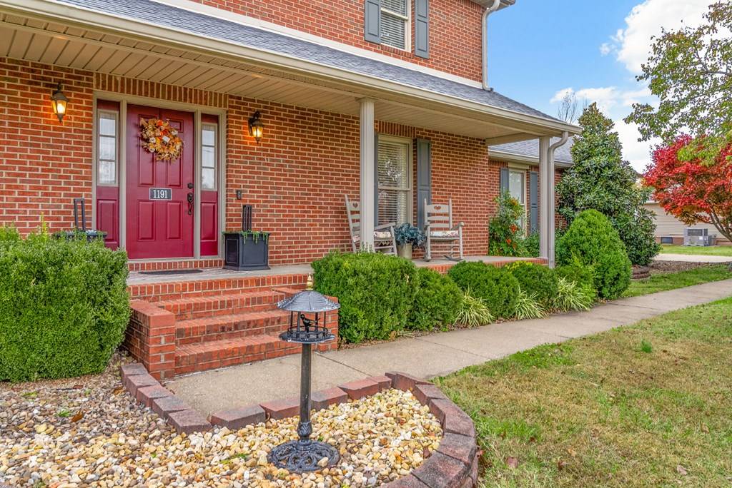 Hopkinsville, KY 42240,1191 Emmerson Cr