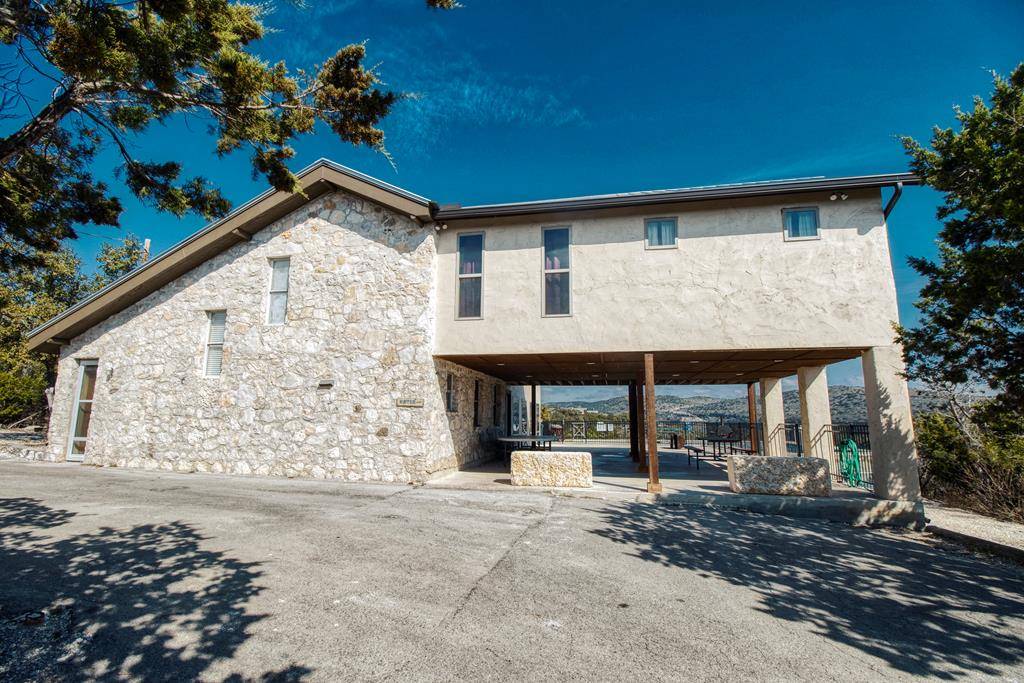 Concan, TX 78838,190 Bluebonnet Dr