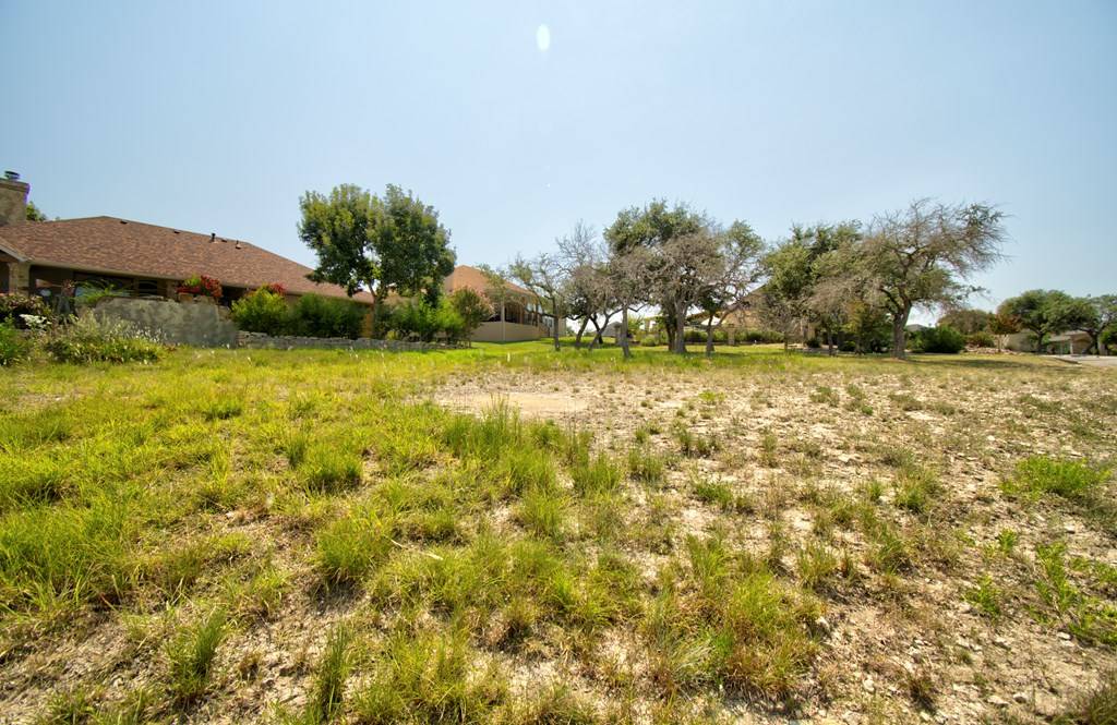 Kerrville, TX 78028,2004 Valencia Dr