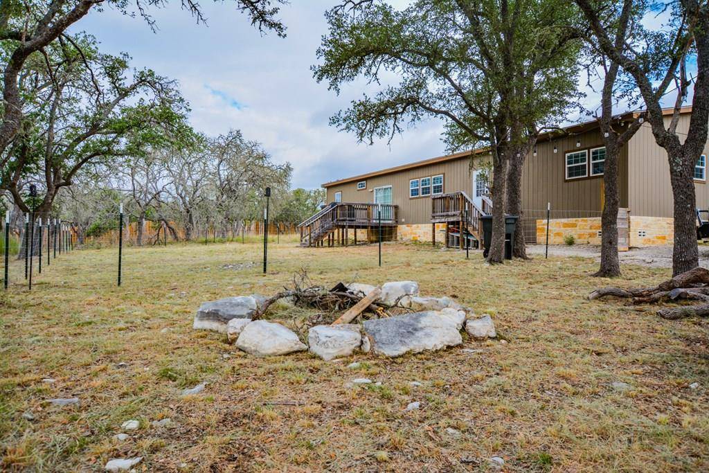Harper, TX 78631,976 KC 476