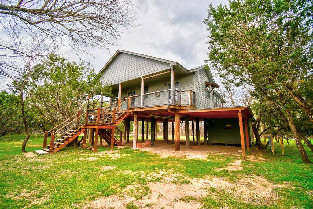 Bandera, TX 78003,794 Rio Luna Dr