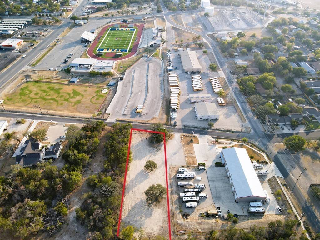 Kerrville, TX 78028,512 Yorktown Blvd