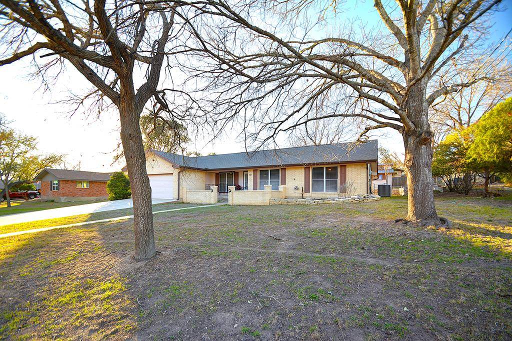 Kerrville, TX 78028,116 Spanish Oak Lane