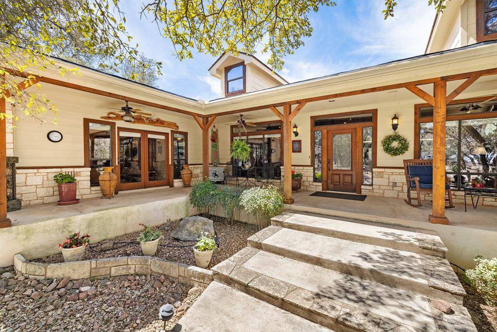 Kerrville, TX 78028,201 Los Encinos S