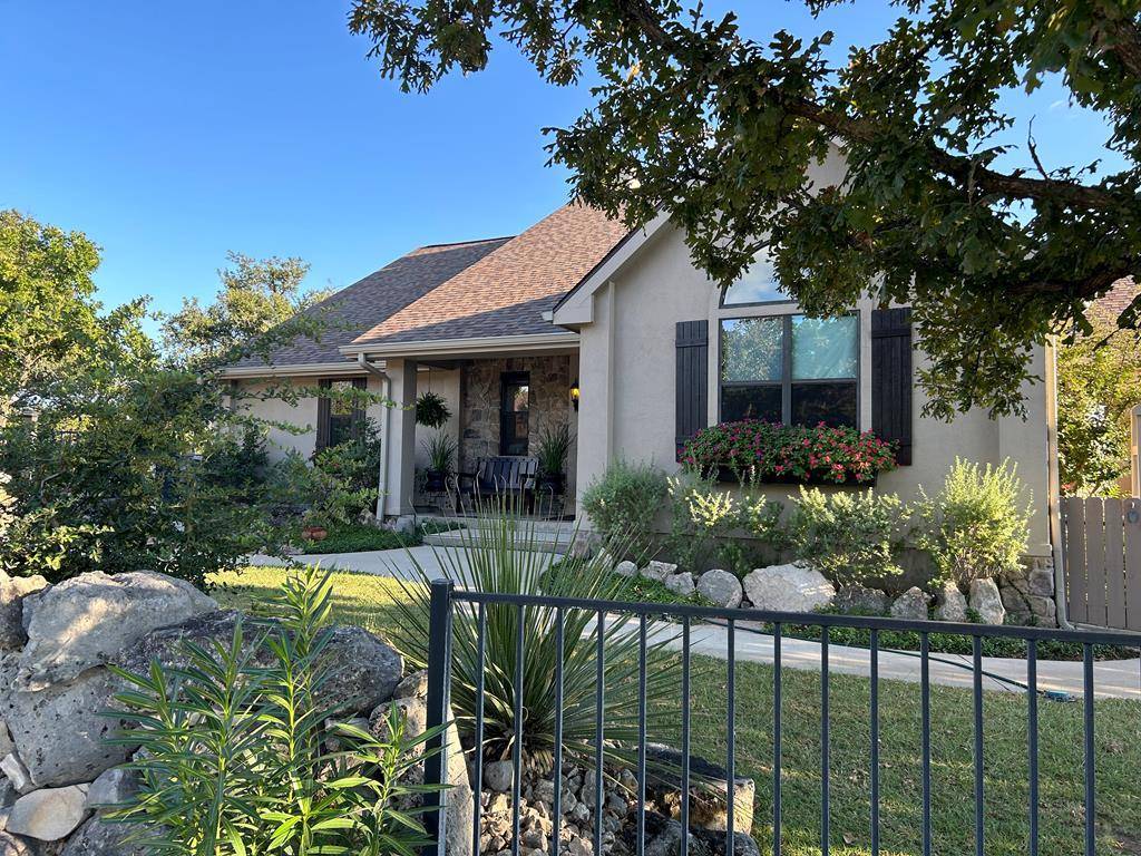 Hunt, TX 78025,285 Overland Trail