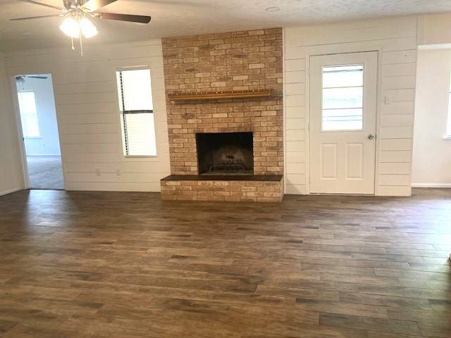 Kerrville, TX 78028,126 Crestwood Dr
